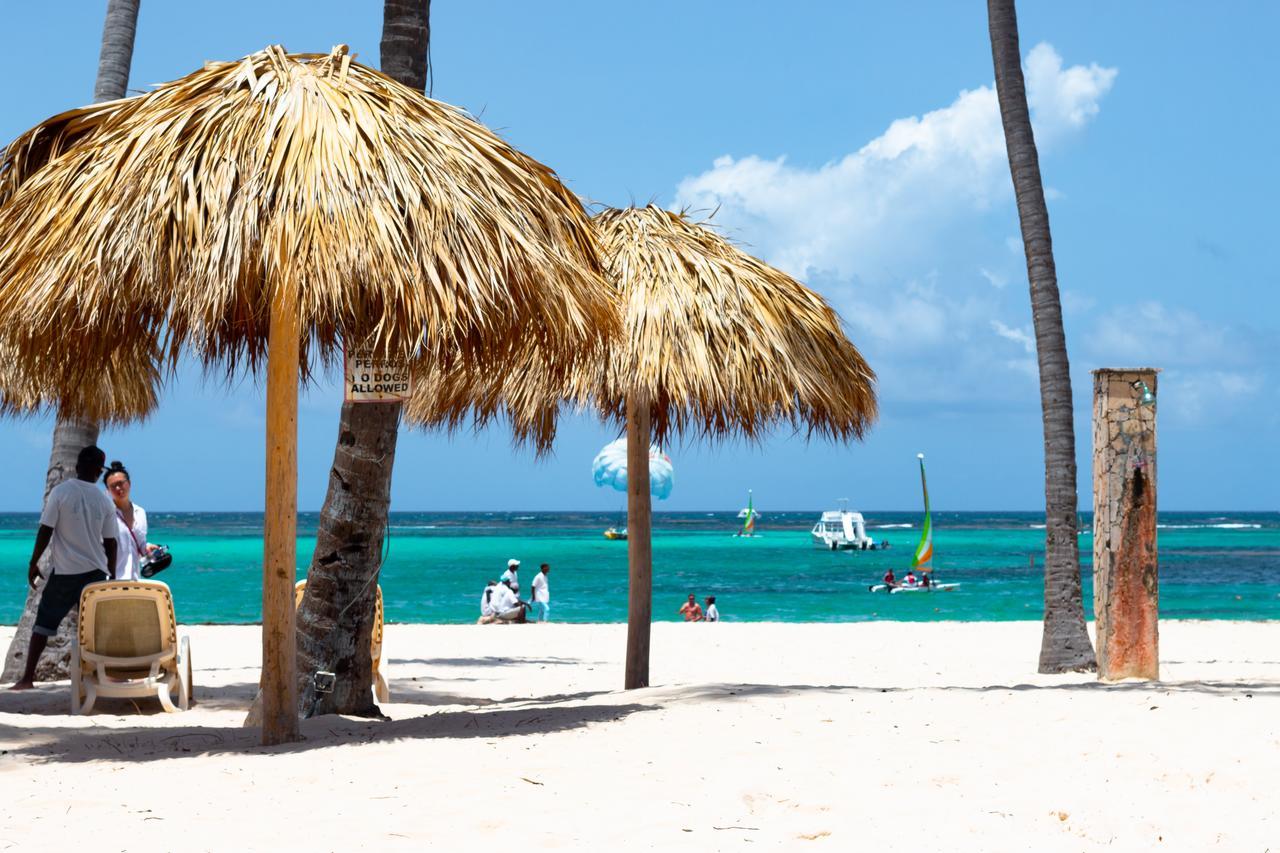 Riviera Punta Cana Eco Travelers Hotel Exterior photo